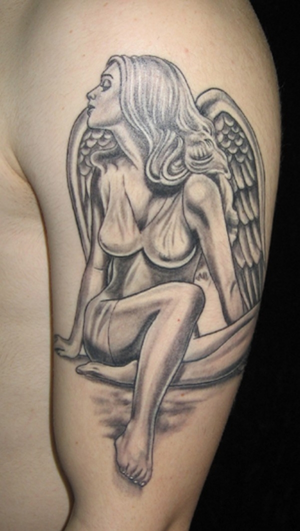 tatouage ange assis