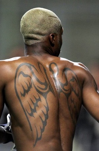 tatouage ange beckham