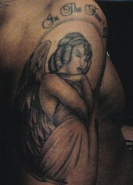tatouage ange beckham