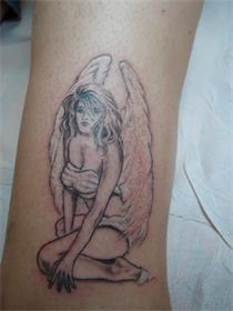 tatouage ange gothique