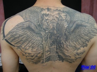 tatouage ange guerrier