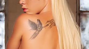 tatouage ange omoplate