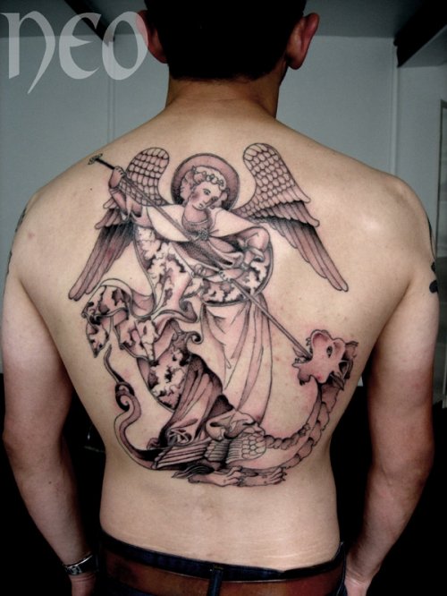tatouage ange saint michel