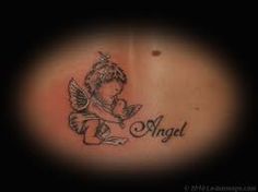 tatouage ange simple
