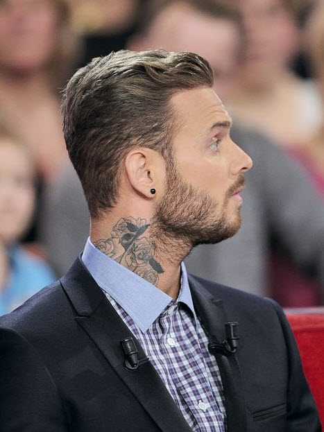tatouage arabe pectoraux