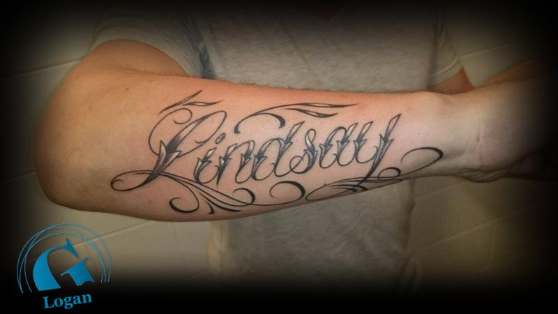 tatouage avant bras avec prenom