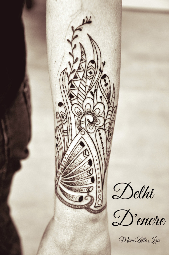 tatouage avant bras boulot