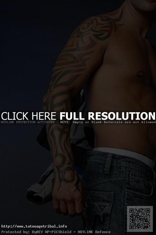 tatouage avant bras droit homme