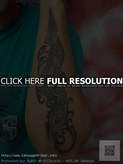 tatouage avant bras extérieur