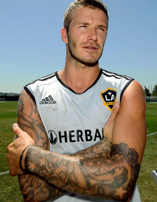 Tatouage avant bras gauche david beckham