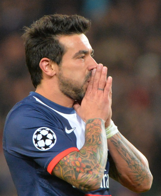 tatouage avant bras gendarmerie