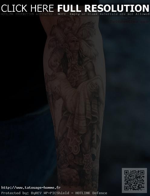 tatouage avant bras indien