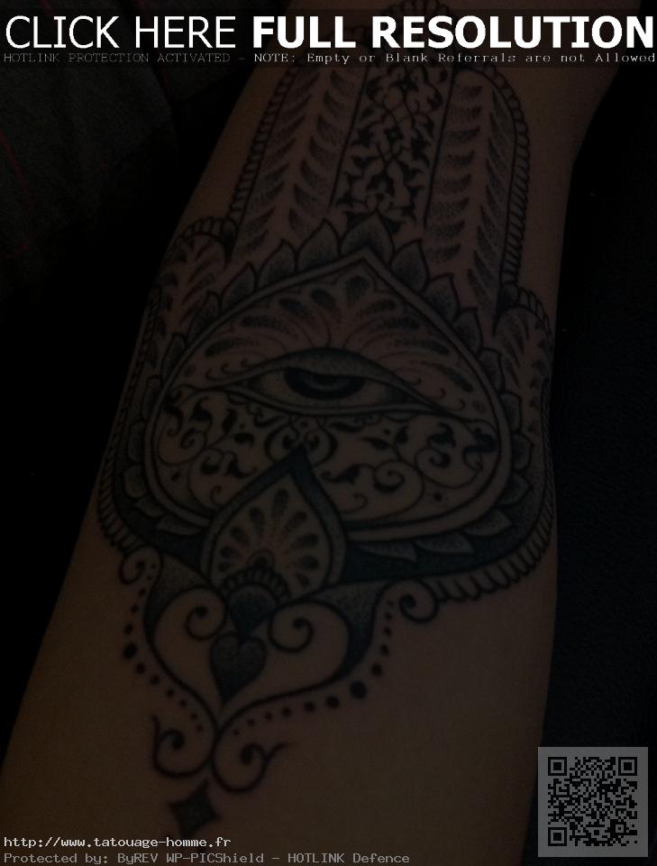 tatouage avant bras indien