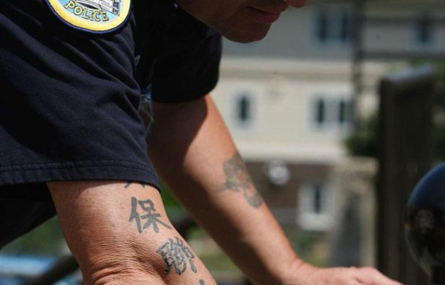 tatouage avant bras police nationale