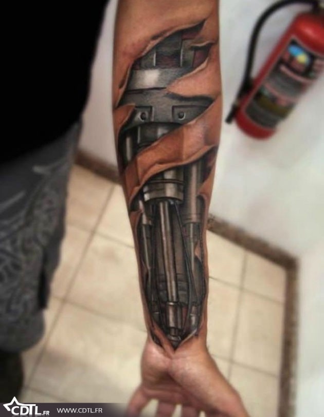 tatouage avant bras robot