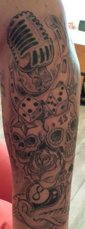 tatouage avant bras rock