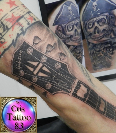 tatouage avant bras rock