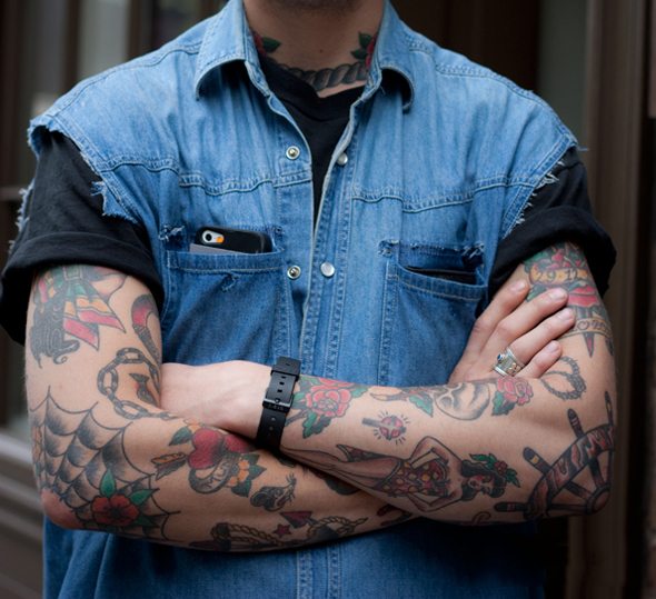 tatouage avant bras rock