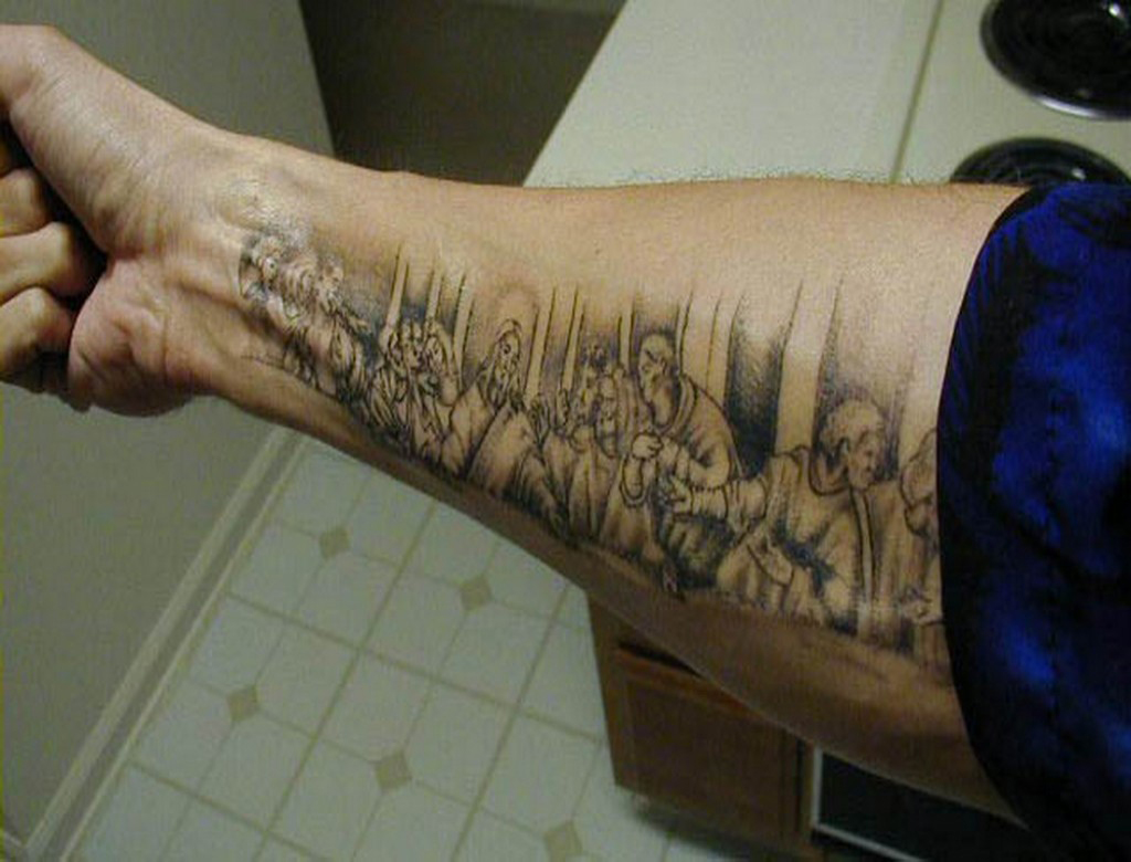 tatouage avant bras romain