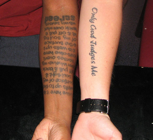 tatouage avant bras texte