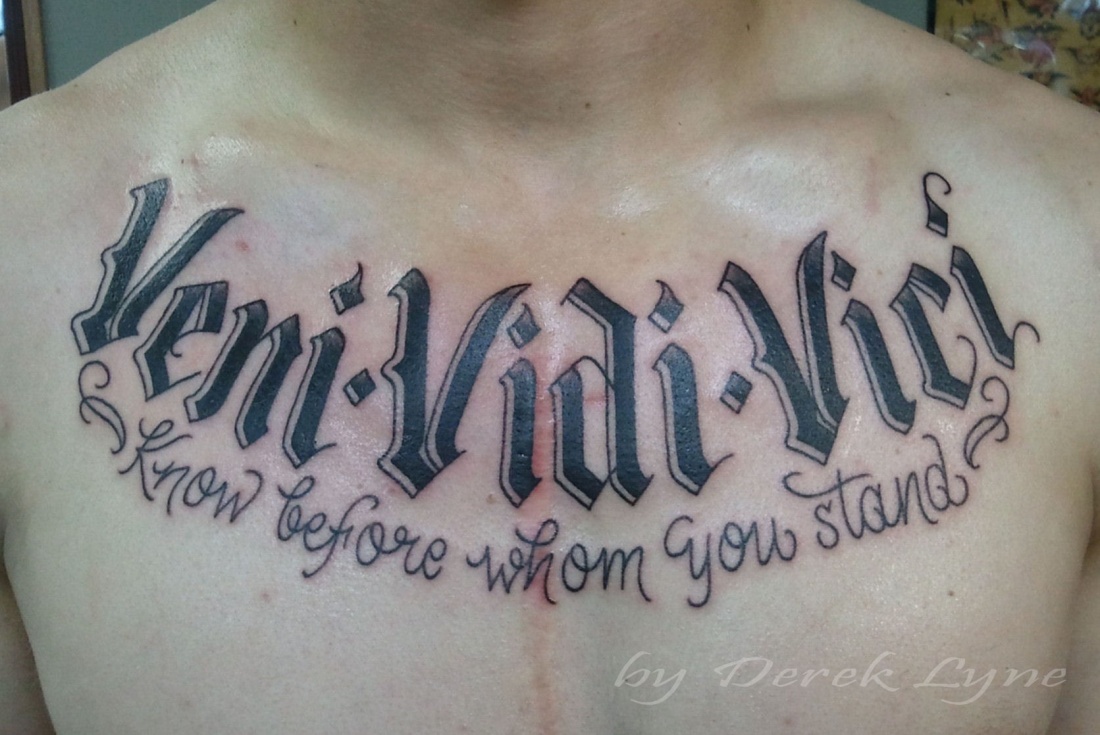 tatouage avant bras veni vidi vici