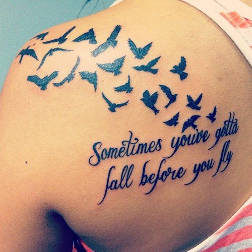 tatouage avec phrase d'amour