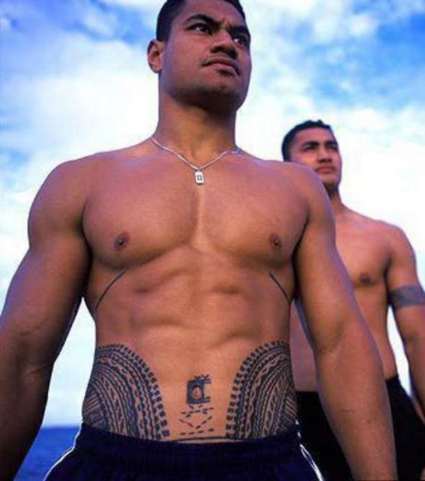 tatouage bas ventre mec