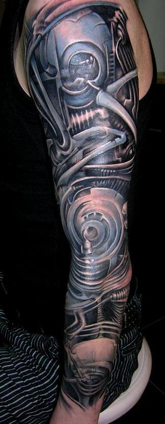 tatouage biomecanique couleur