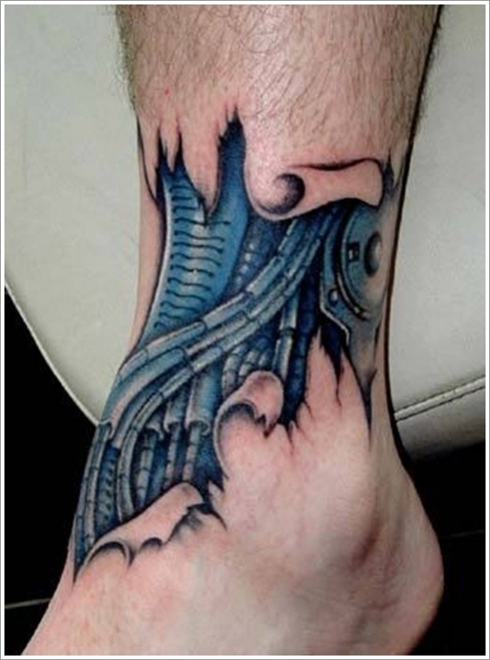 tatouage biomecanique jambe