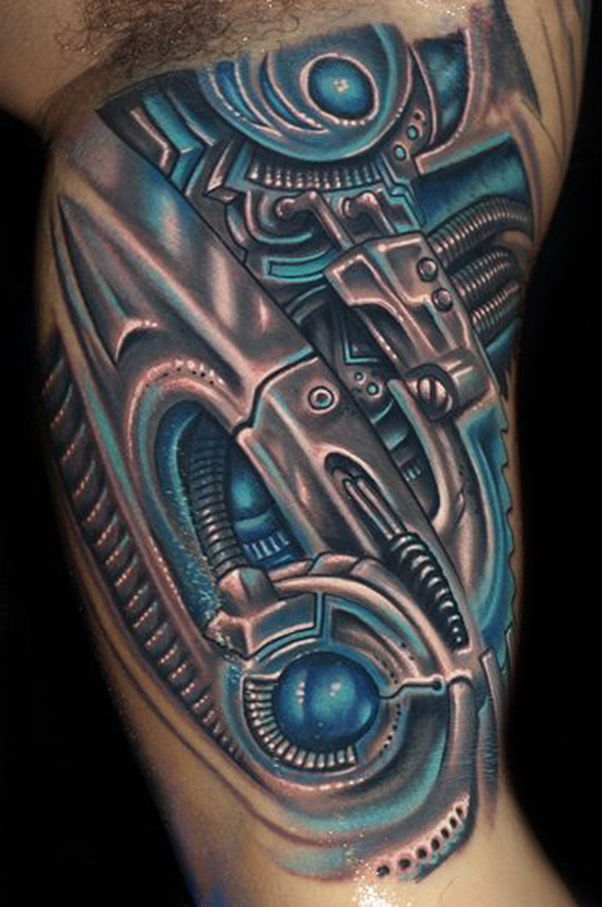 tatouage biomecanique piston