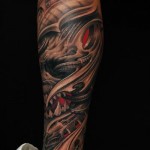 tatouage biomecanique tibia