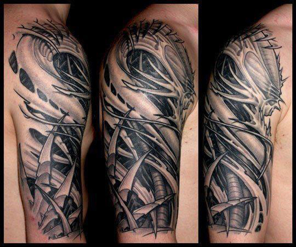 tatouage biomecanique tribal
