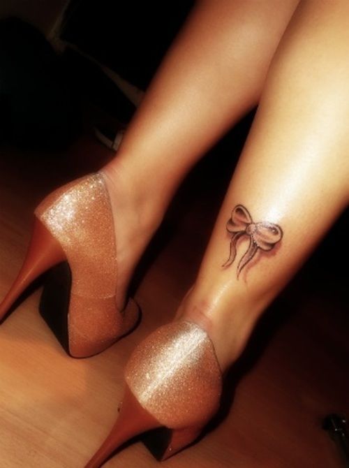 tatouage bracelet noeud cheville
