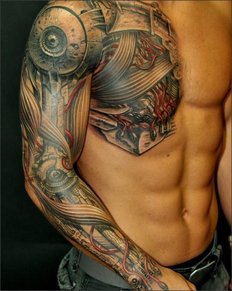 tatouage bras épaule dos