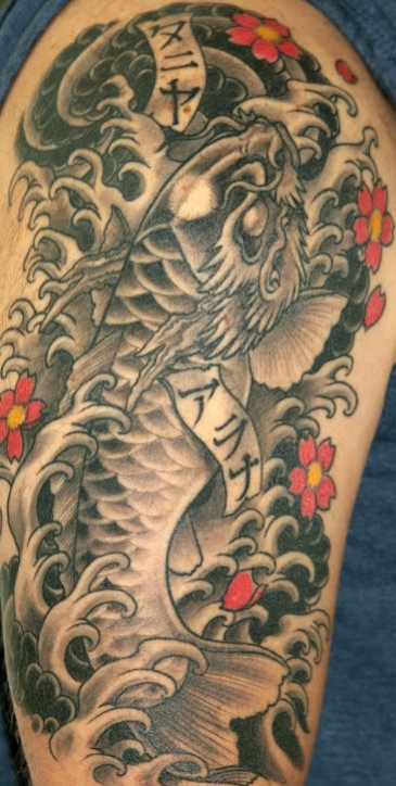 tatouage carpe koi tribal