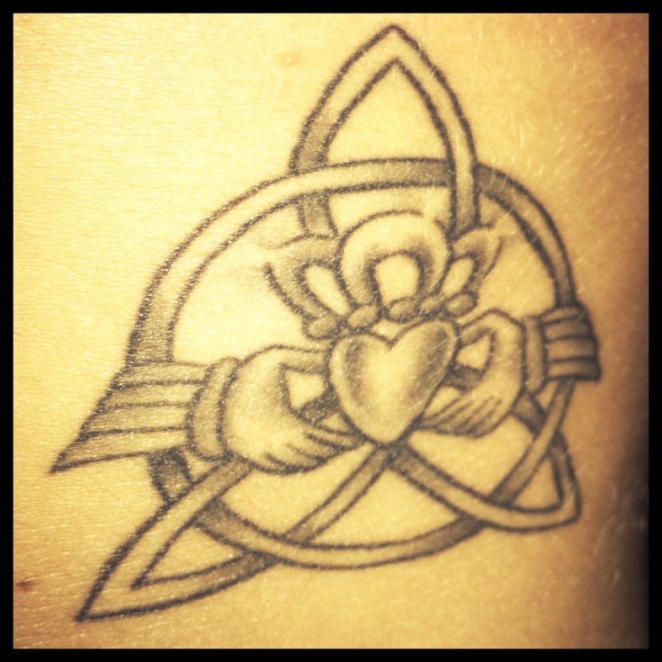 tatouage celtique claddagh