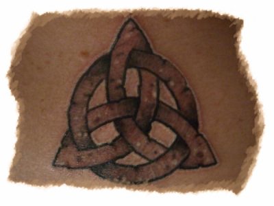 Tatouage celtique du pouvoir feminin