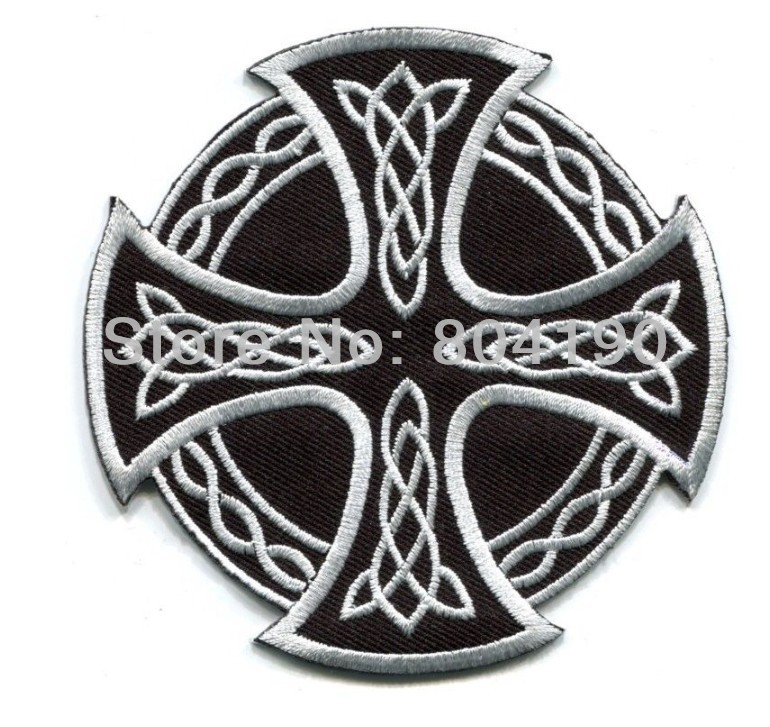 tatouage celtique gothique