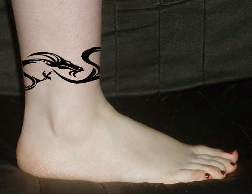 tatouage cheville bracelet