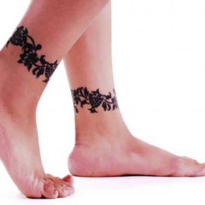 tatouage cheville femme tribal