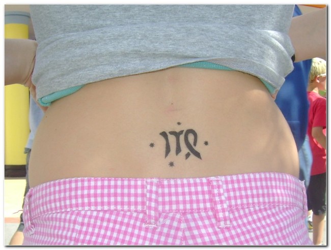tatouage coté fleur gerzat