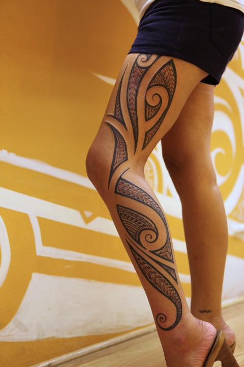 tatouage cuisse homme