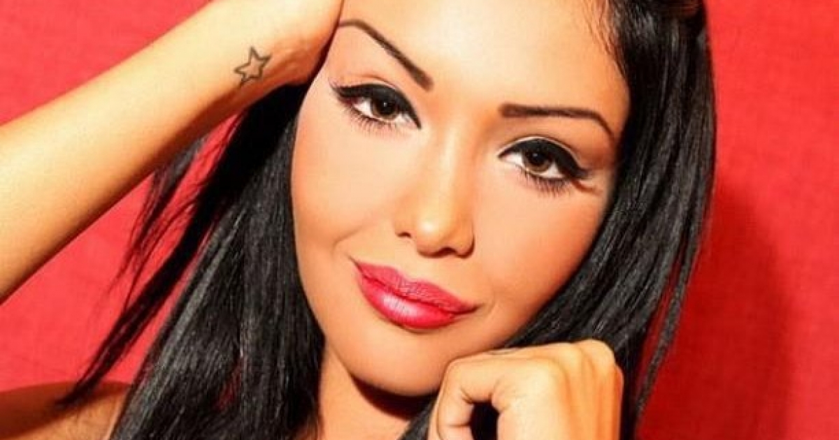 tatouage cuisse nabila