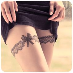 tatouage cuisses femme