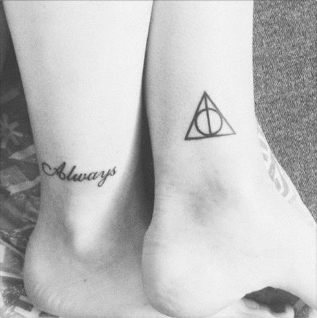 tatouage discret cheville