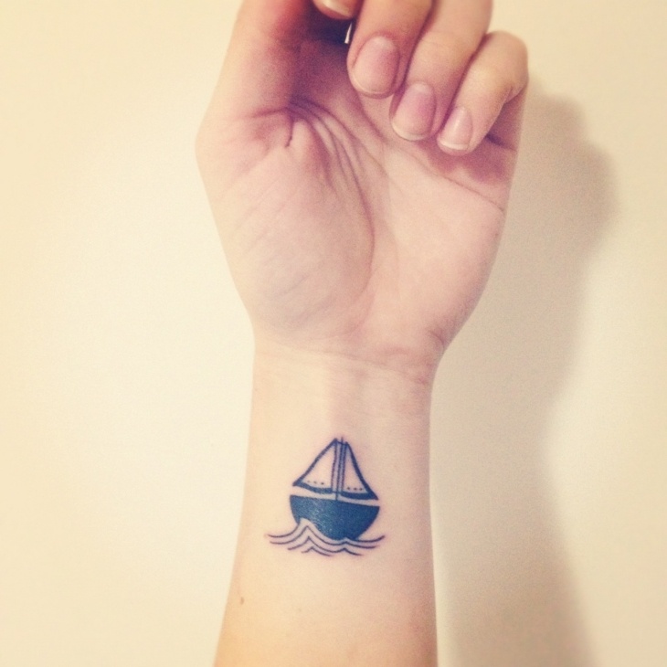 tatouage discret motif