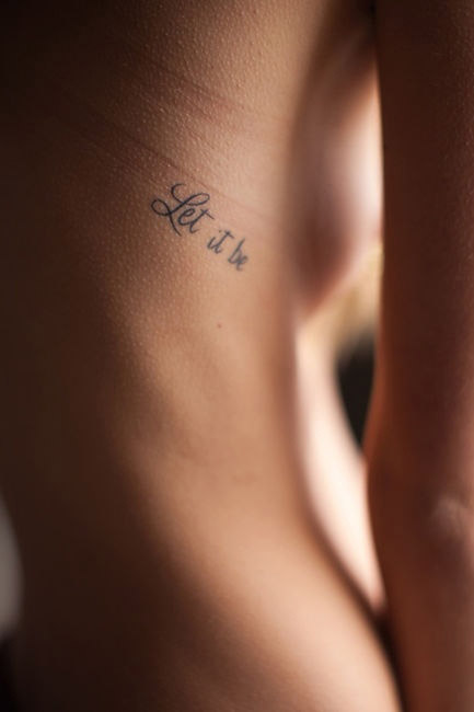 tatouage discret pour une femme