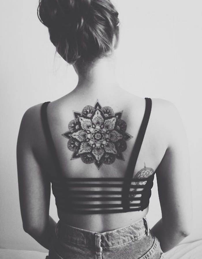 tatouage dos