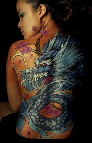 tatouage dragon japonais jambe
