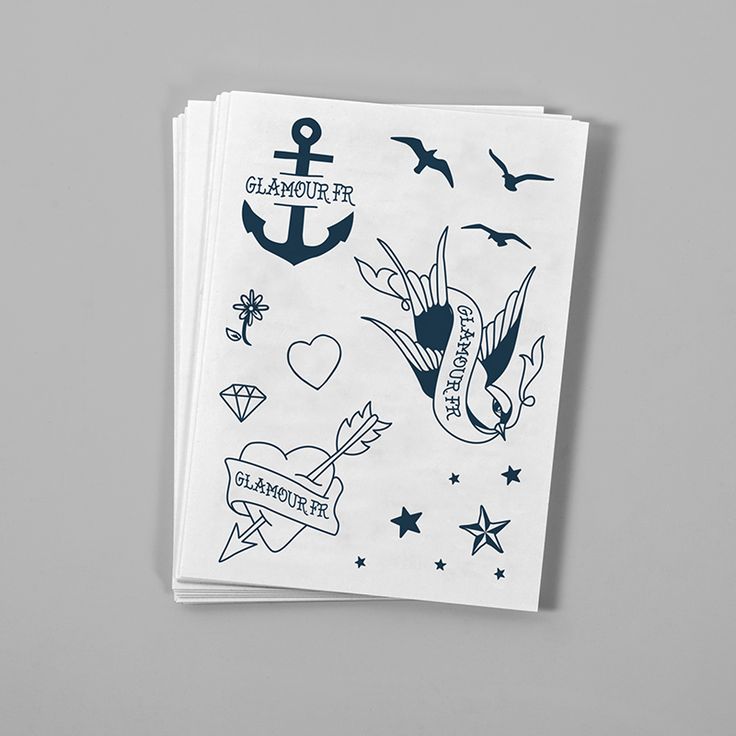 tatouage ephemere hirondelle